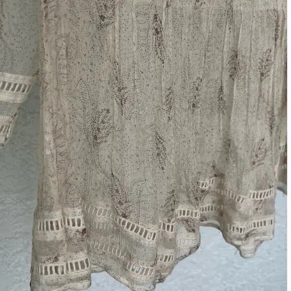 Anthropology by Meadow Rue Aeris Silk Blouse - Delicate and Feminine, Size Small - Picture 11 of 15